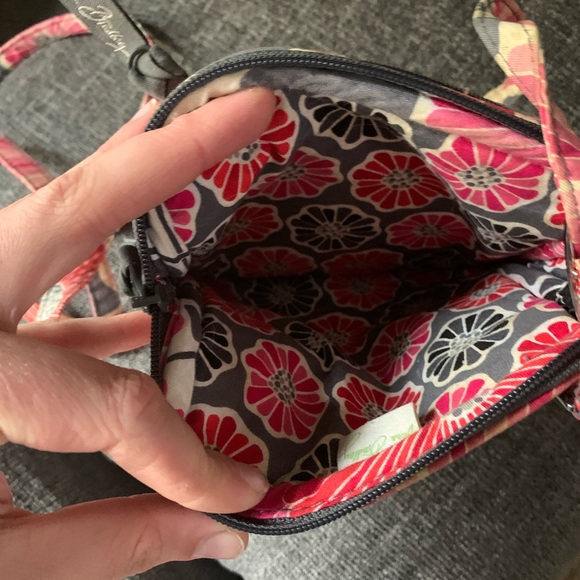 Vera Bradley cross body bag - Picture 4 of 8